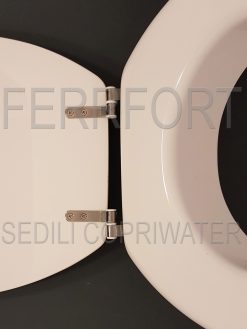 HIGHER TOILET SEAT FOR DISABLED PEOPLE MADE IN ANTIBACTERIAL DUROPLAST